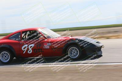 media/Jun-04-2022-CalClub SCCA (Sat) [[1984f7cb40]]/Group 1/Race (Cotton Corners)/